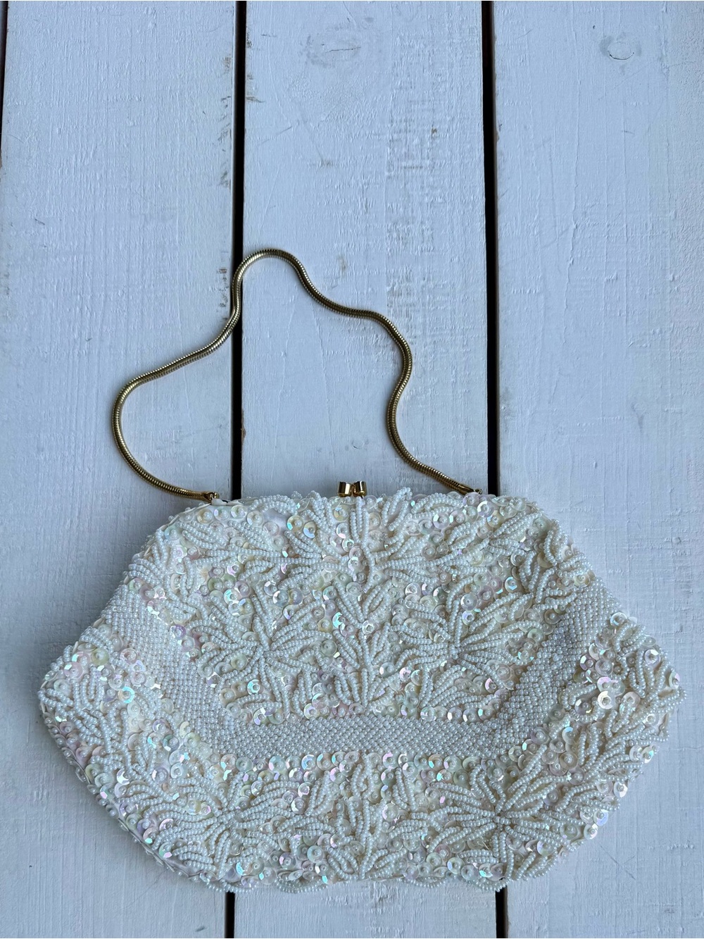 Vintage 1950-60’s Ivory Hand-Beaded Evening Clutch with Chain Strap - Picture 2 of 8